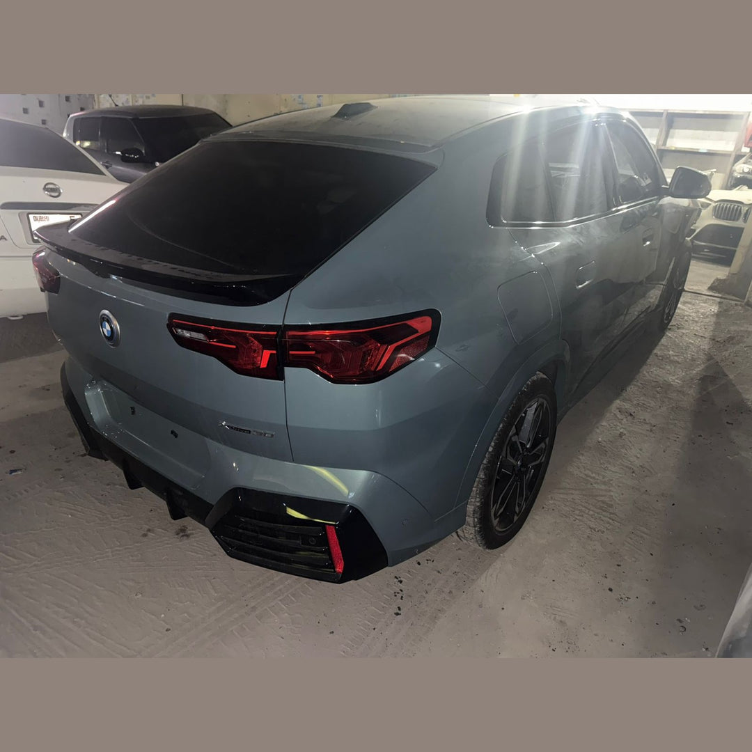 BMW iX2 xDrive30 (RHD) – Baujahr 2026 – Teileträger & Export