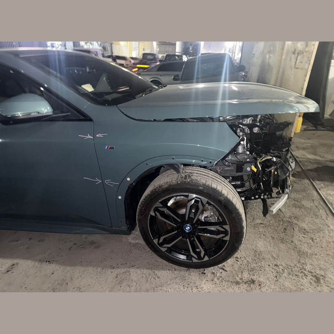 BMW iX2 xDrive30 (RHD) – Baujahr 2026 – Teileträger & Export