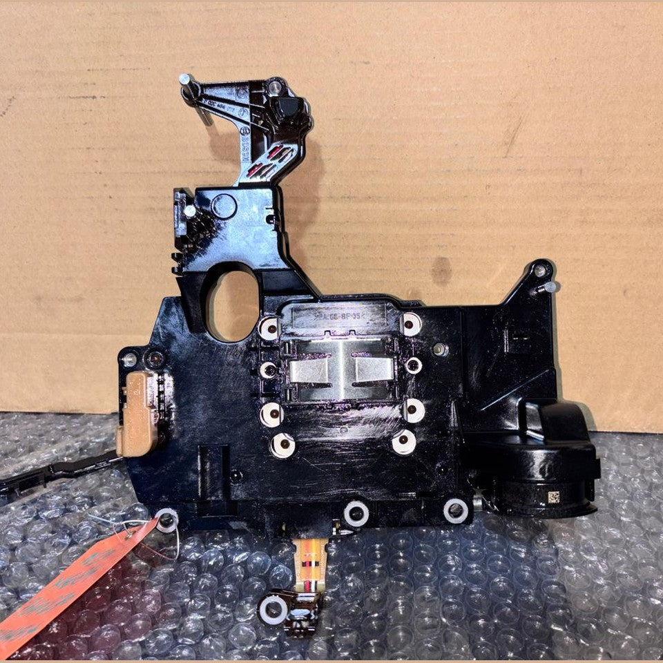 BMW E84 X1 N20 2014 2.8 8hp45 AUTOMATIC TRANSMISSION VALVE BODY BOSCH 0260550051