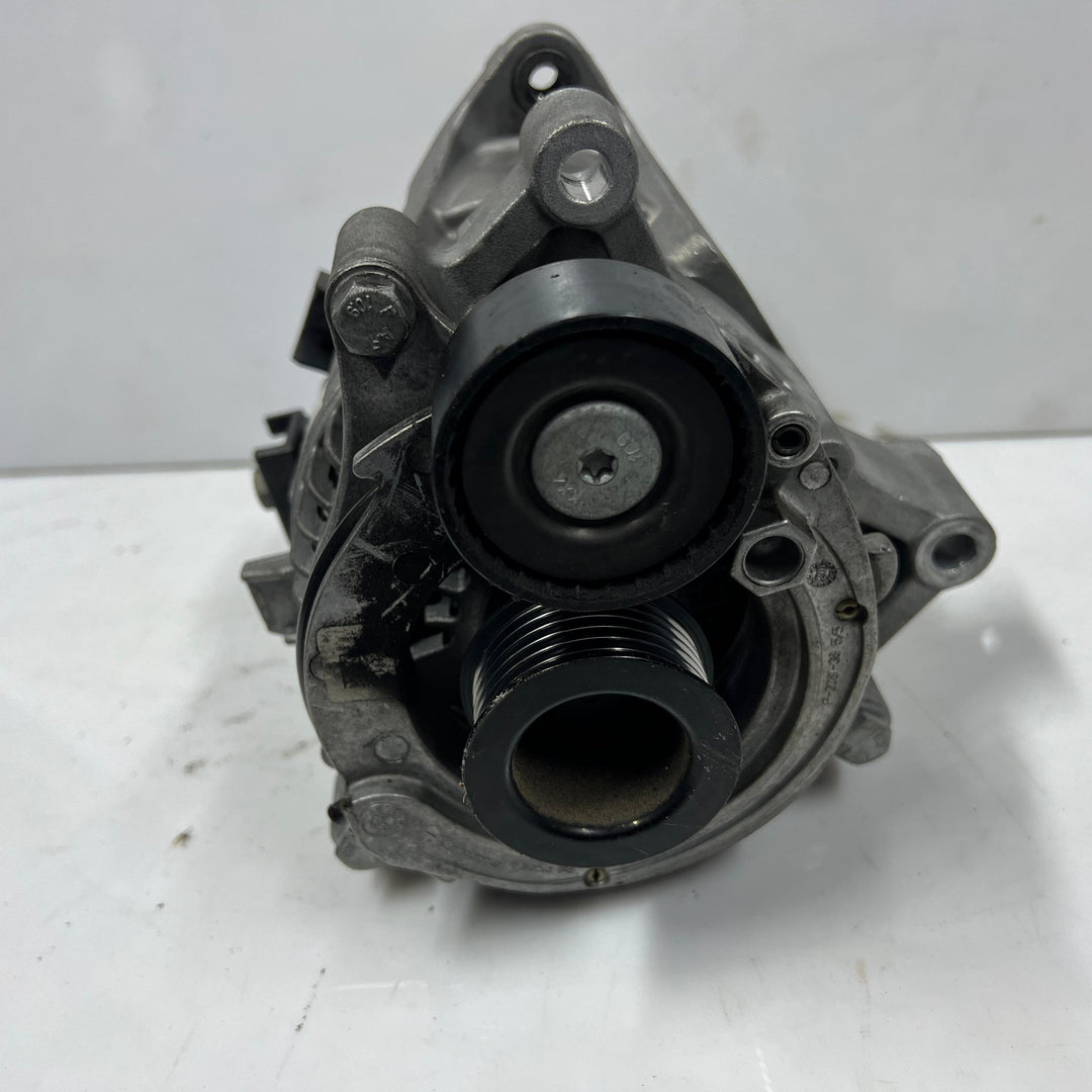 BMW Lichtmaschine 8654280 Original OEM Ladegenerator Gebraucht