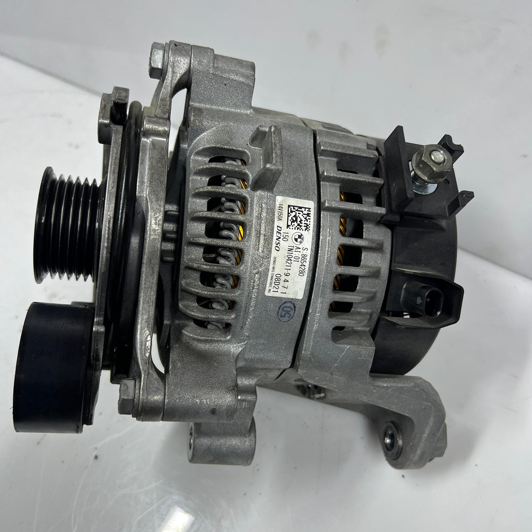 BMW Lichtmaschine 8654280 Original OEM Ladegenerator Gebraucht