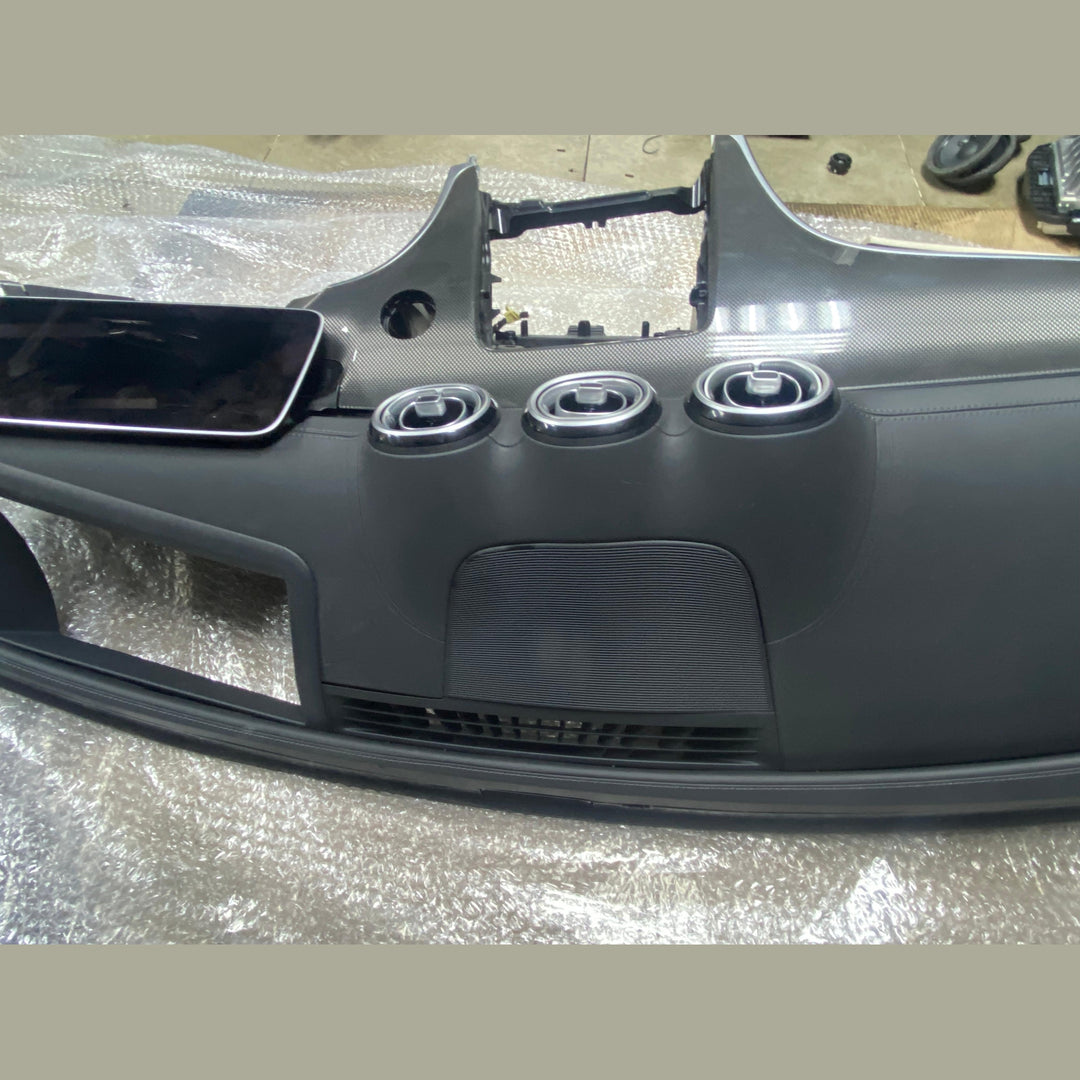 DASHBOARD RIGHT HAND DRIVE MERCEDES C250 2023 C CLASS A206 6803307