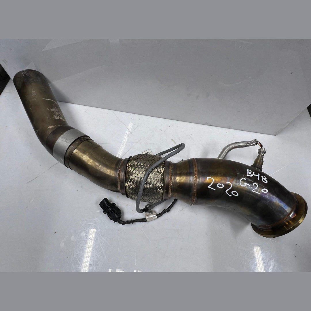 Downpipe For BMW B48 With 02 Sensor 330I G20 Exhaust Manifold