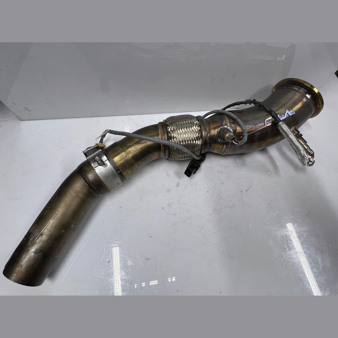 Downpipe For BMW B48 With 02 Sensor 330I G20 Exhaust Manifold