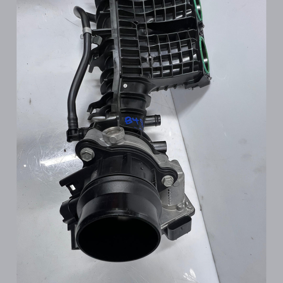 2018-2023 BMW M550i xDrive G30 Throttle Body 7619008