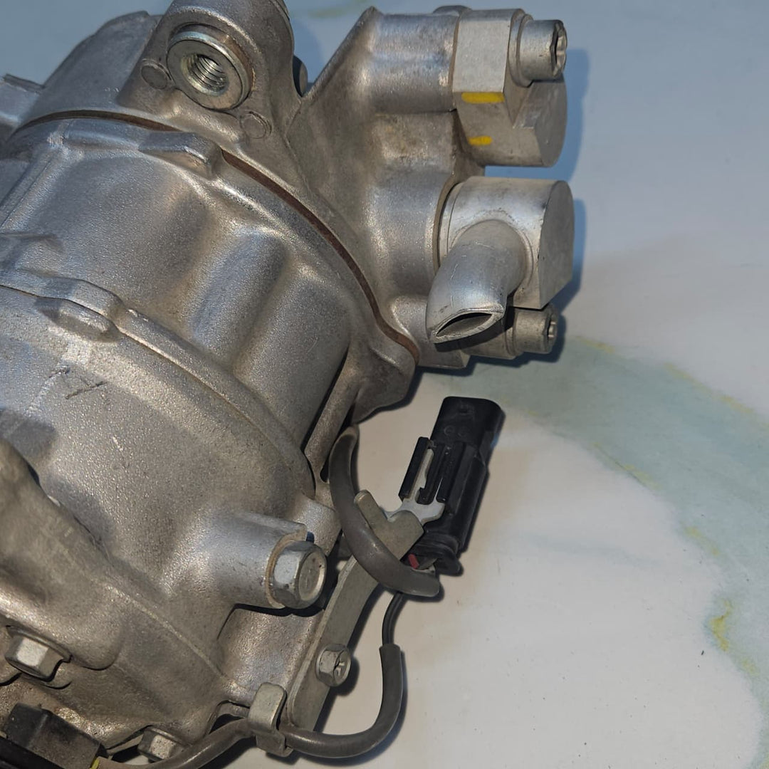 2017-2020 BMW3 Series F20, F21, F22 330i A/C Compressor 9299328 OEM
