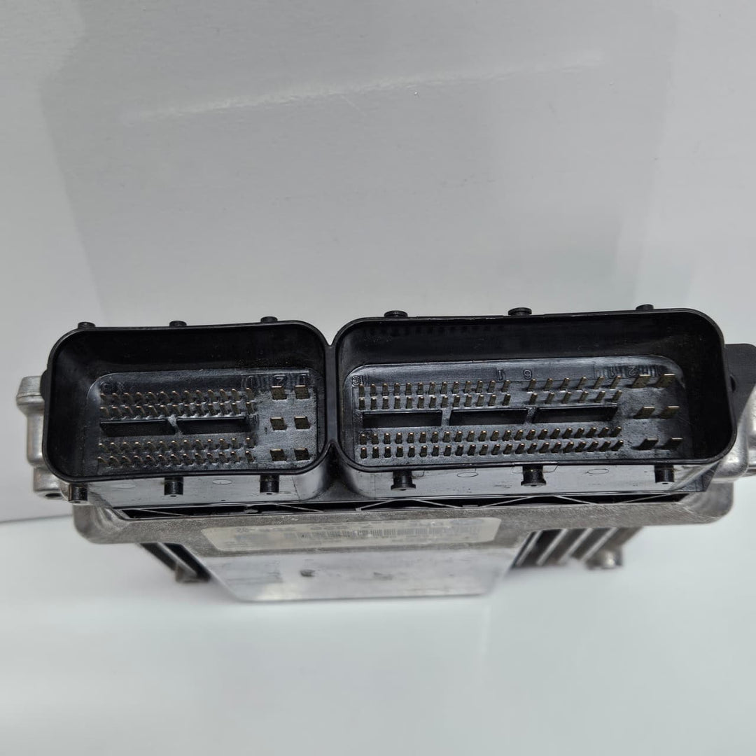 2012-2013 BMW 118i E90 Engine Control Unit DME ECU KEY SET 7620350
