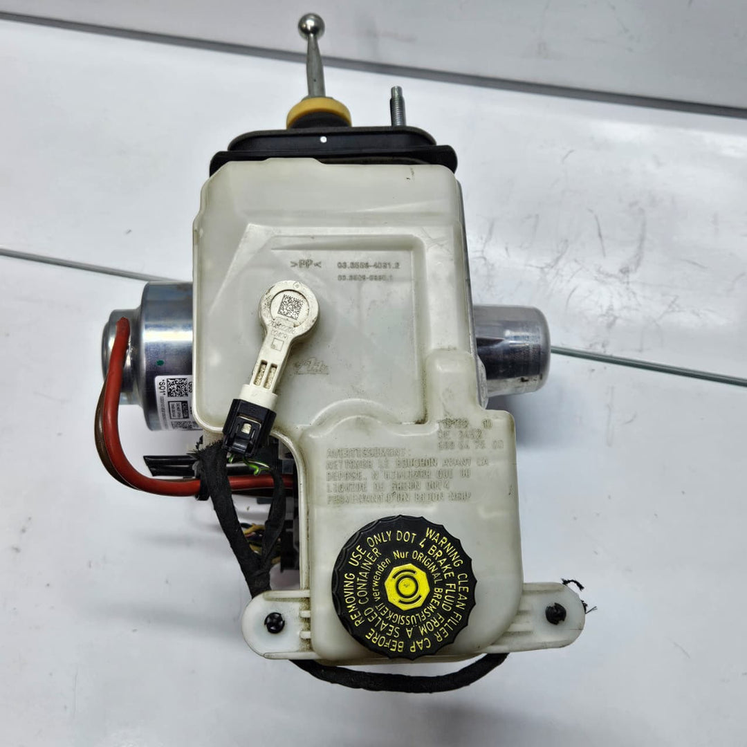 BMW M4 G82 G83, BMW iX3 G08, Abs Pump Modulator Controller 5A49C75
