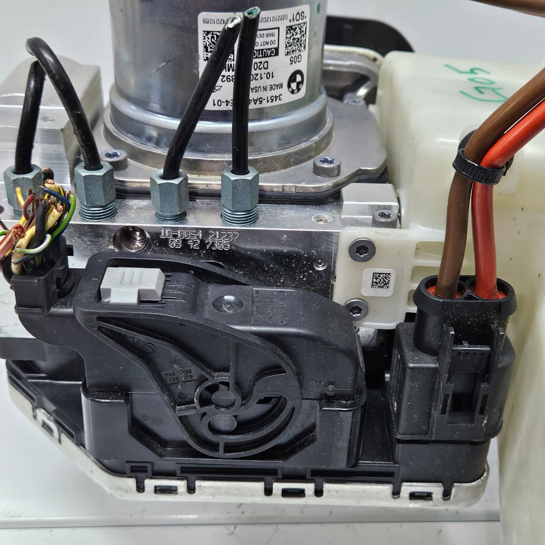 BMW M4 G82 G83, BMW iX3 G08, Abs Pump Modulator Controller 5A49C75