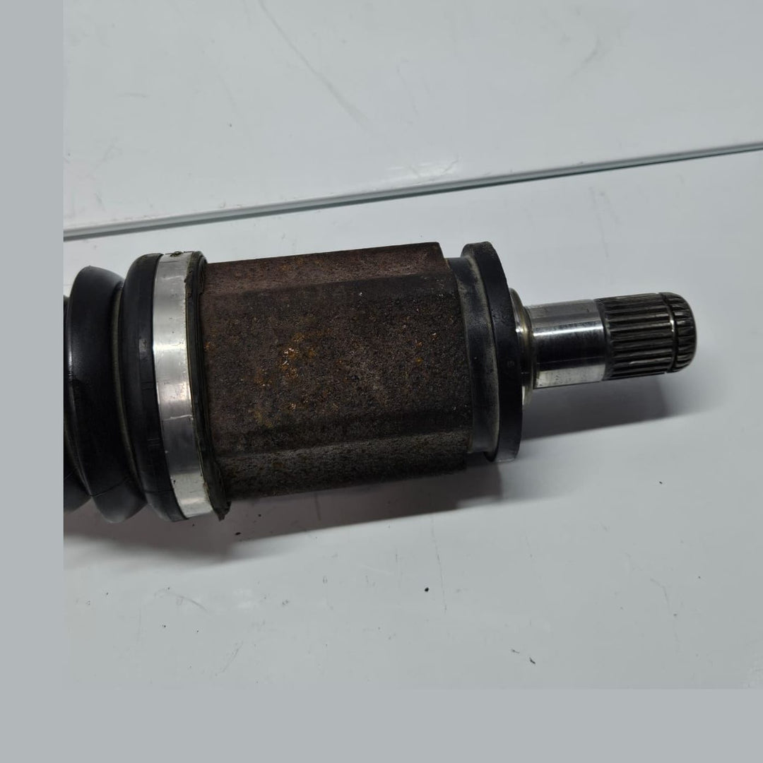 2018-2019 BMW 5 7 Series G30, F90 M550i G11, G12 xDrive Front Left Axle Shaft 8687377