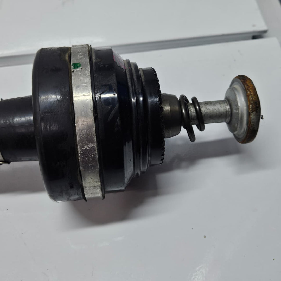 2016-2019 BMW 7 Series G11 G12 750i Axle Assembly 8639454 Rear Right