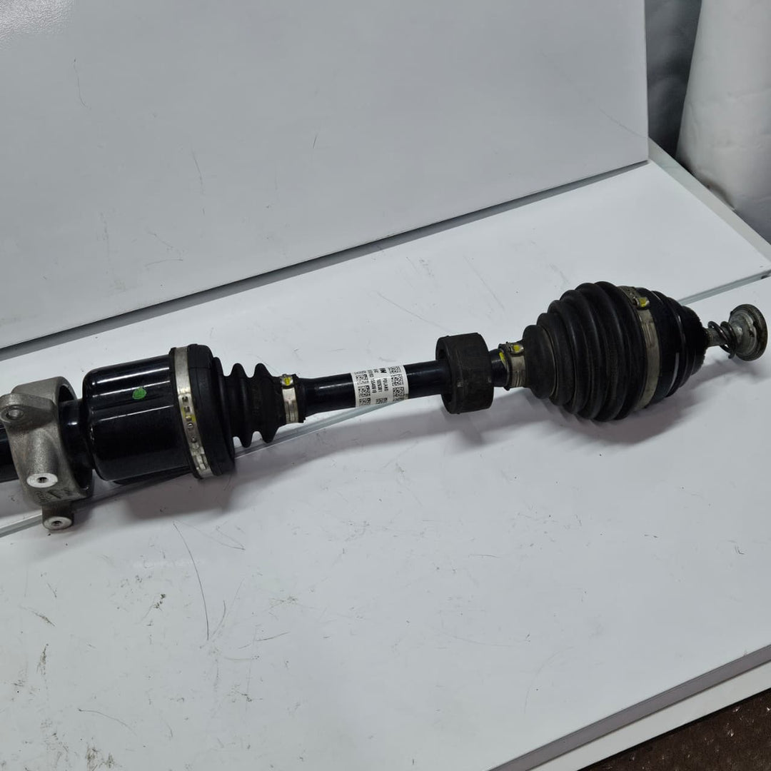 2020-2022 BMW X1 F48 F49 Front Right Driveshaft 8740280 USED