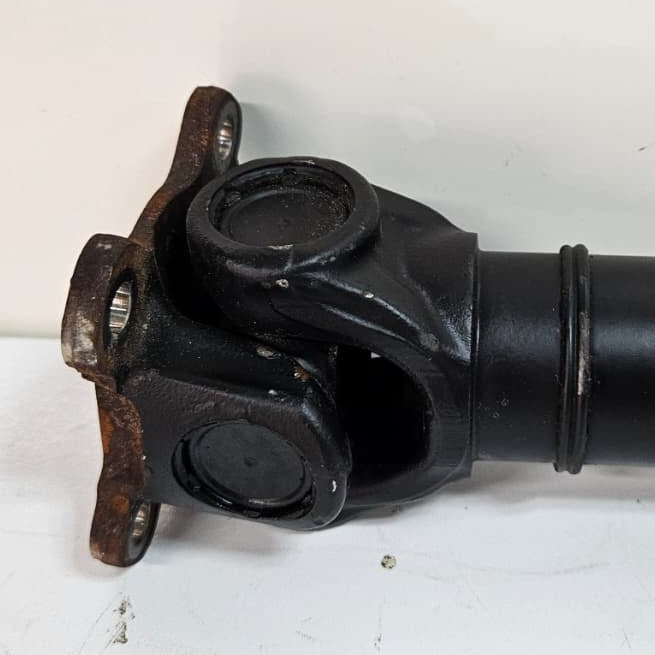 2016-2025 BMW M5 F90, M8 F91 F92 F93 X5 X7 Front Driveshaft 9452673