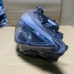 Bild in die Galerieansicht laden, GENUINE BMW 3 SERIES F34 GT PASSENGER SIDE HEADLIGHT 7285689