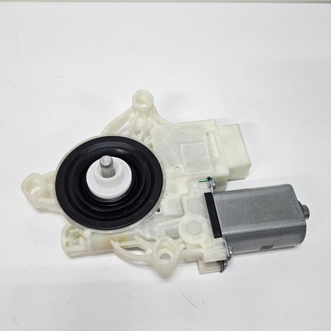 2019-2024 BMW X5 X5M X7 Power Window Motor 9450071 Rear Left G05 G07
