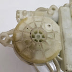 Bild in die Galerieansicht laden, 2020 BMW G20 G21 M340i Window Regulator Motor 8495866 Front Right