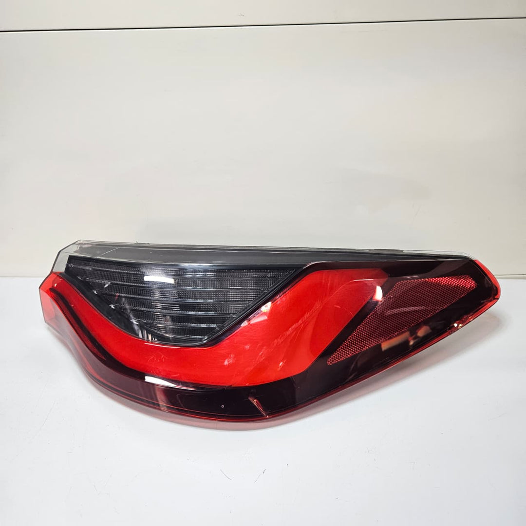 2020 BMW 4 Series G22, G23, G26, G82 Rear Light In The Side Panel 7477604