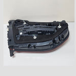 Bild in die Galerieansicht laden, OEM BMW 7 Series G11 G12 Tailgate Light Right Side 2583244
