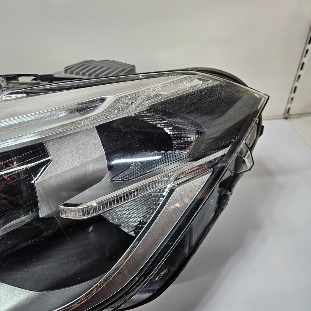 2015-2019 BMW X1 F48 Left Front Headlight 7472221 USED