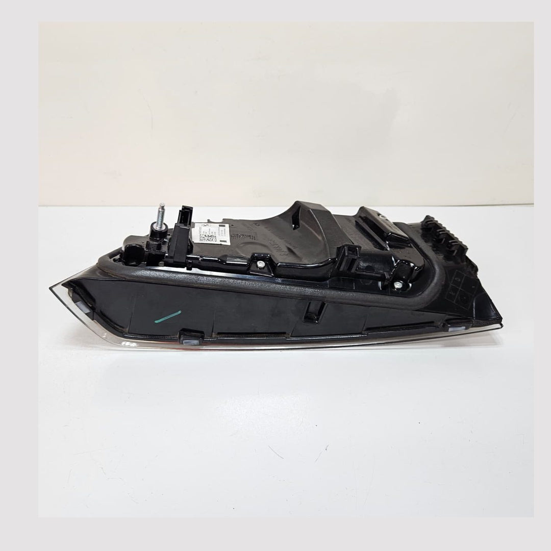 2018 BMW 3 Series G20 M3 Tailgate Rear Right Side Light 5A3BC62