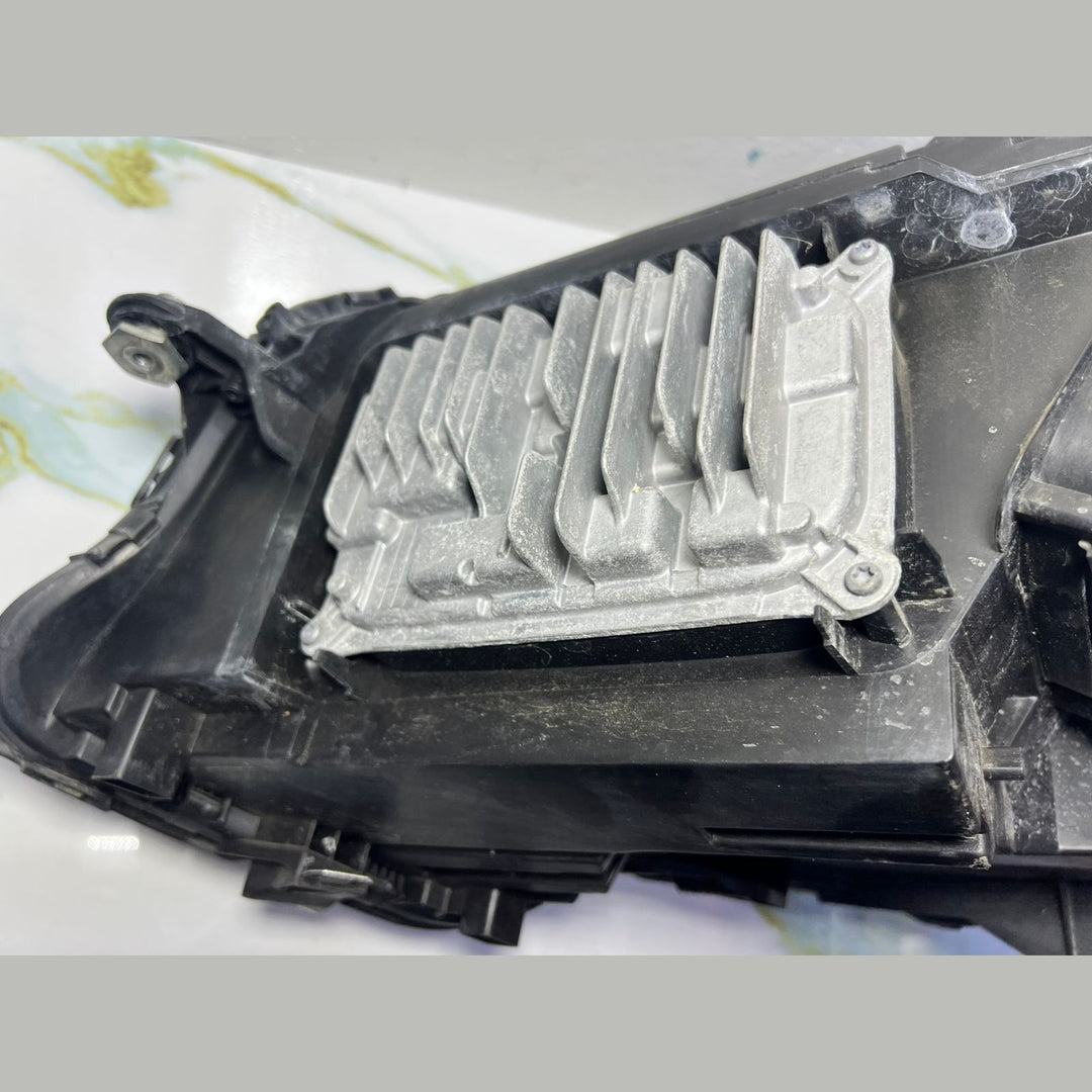 14-18 Mercedes W222 S400 Front Right Side Head light Headlamp Xenon A222 9061602 OEM