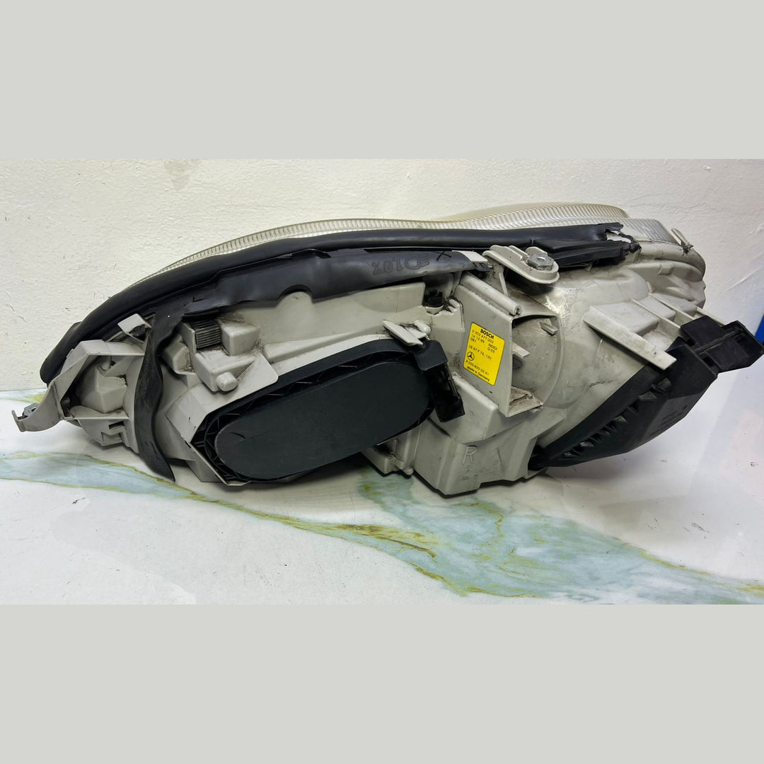 2000-2002 Mercedes W220 S-Class Front Right Side Head light Headlamp A220 8200661 OEM