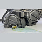 Bild in die Galerieansicht laden, 06-08 Mercedes W204 C-Class Front Right Side Head light Headlamp A204 8208661