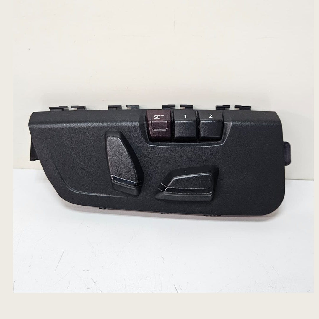 OEM BMW X3 F25 Front Seat Adjustment Memory Switch 9359830 USED