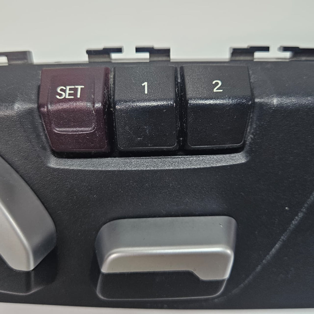 OEM BMW 4 Series F32 F33 F36 F82 Front Right Seat Adjustment Switch 9382452