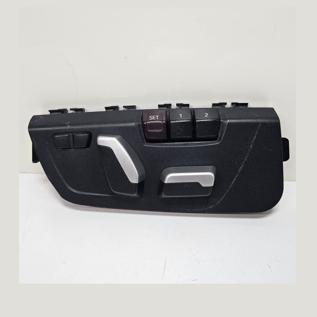 OEM BMW 4 Series F32 F33 F36 F82 Front Right Seat Adjustment Switch 9382452
