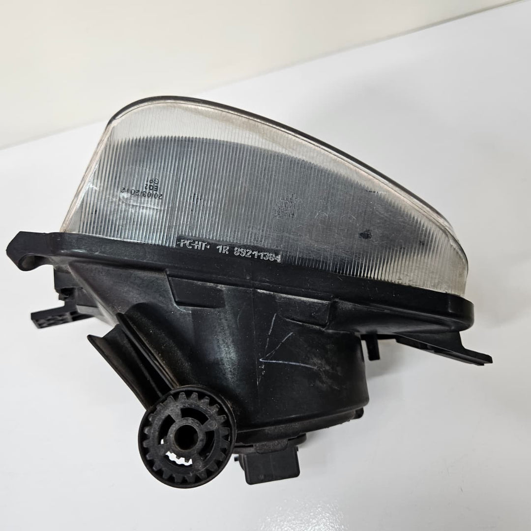 2009-2016 BMW 5 Series F10 528i 535 Right Fog Light 7216886 USED