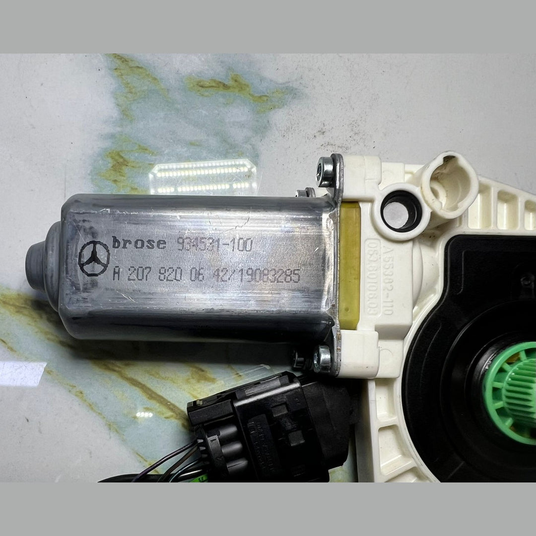 10-14 Mercedes-Benz W207 E-Class Window Motor Front Right Side A207 8200642 OEM