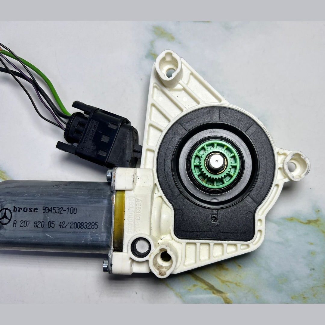 10-14 Mercedes-Benz W207 E-Class Window Motor Front Left Side A207 8200542 OEM