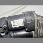 Bild in die Galerieansicht laden, Mercedes W251 R-Class R350 Airmatic Air Suspension Compressor Pump A251 3202404