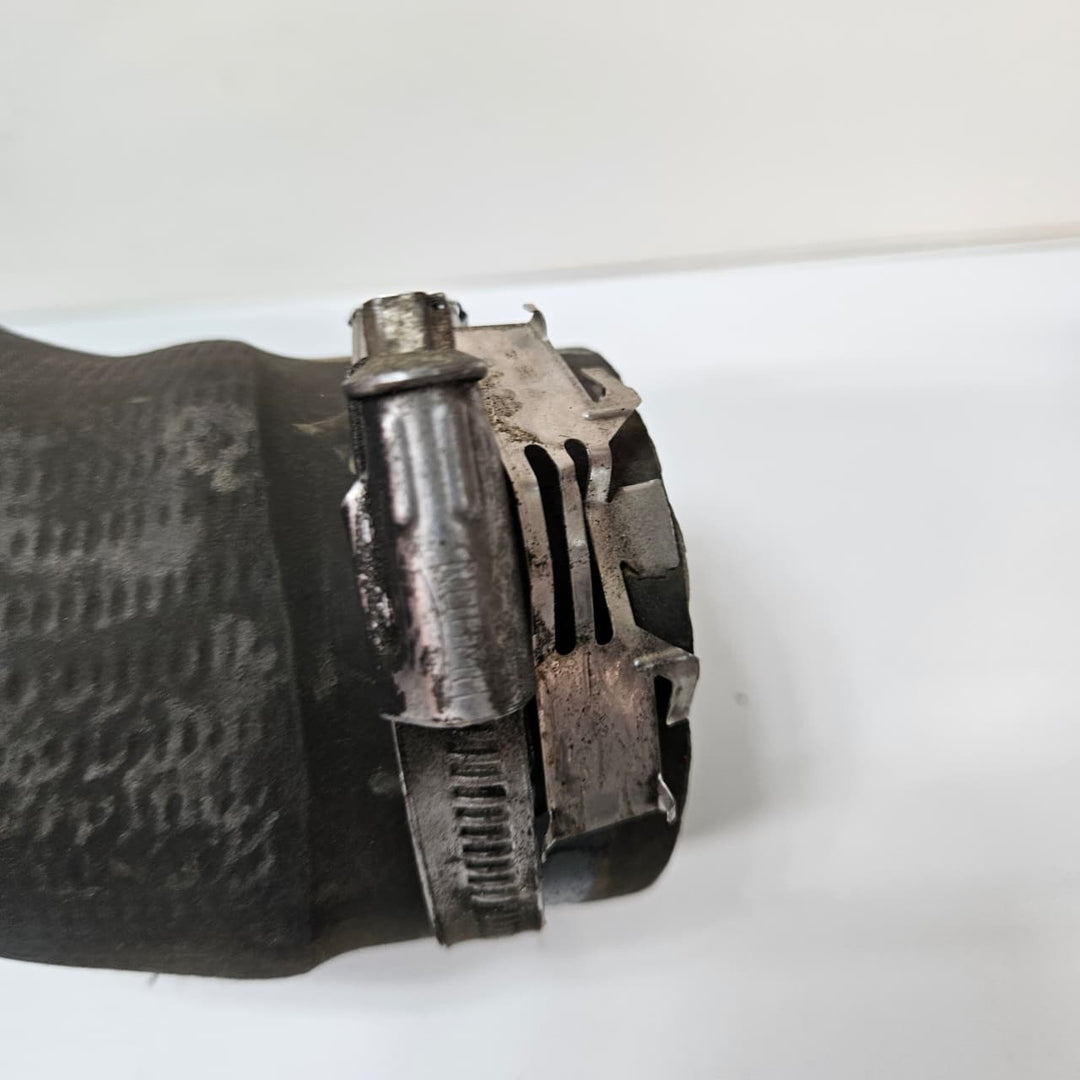 BMW F20 114i 116i 118i 120i F30 316i Intercooler Hose 7597588 USED