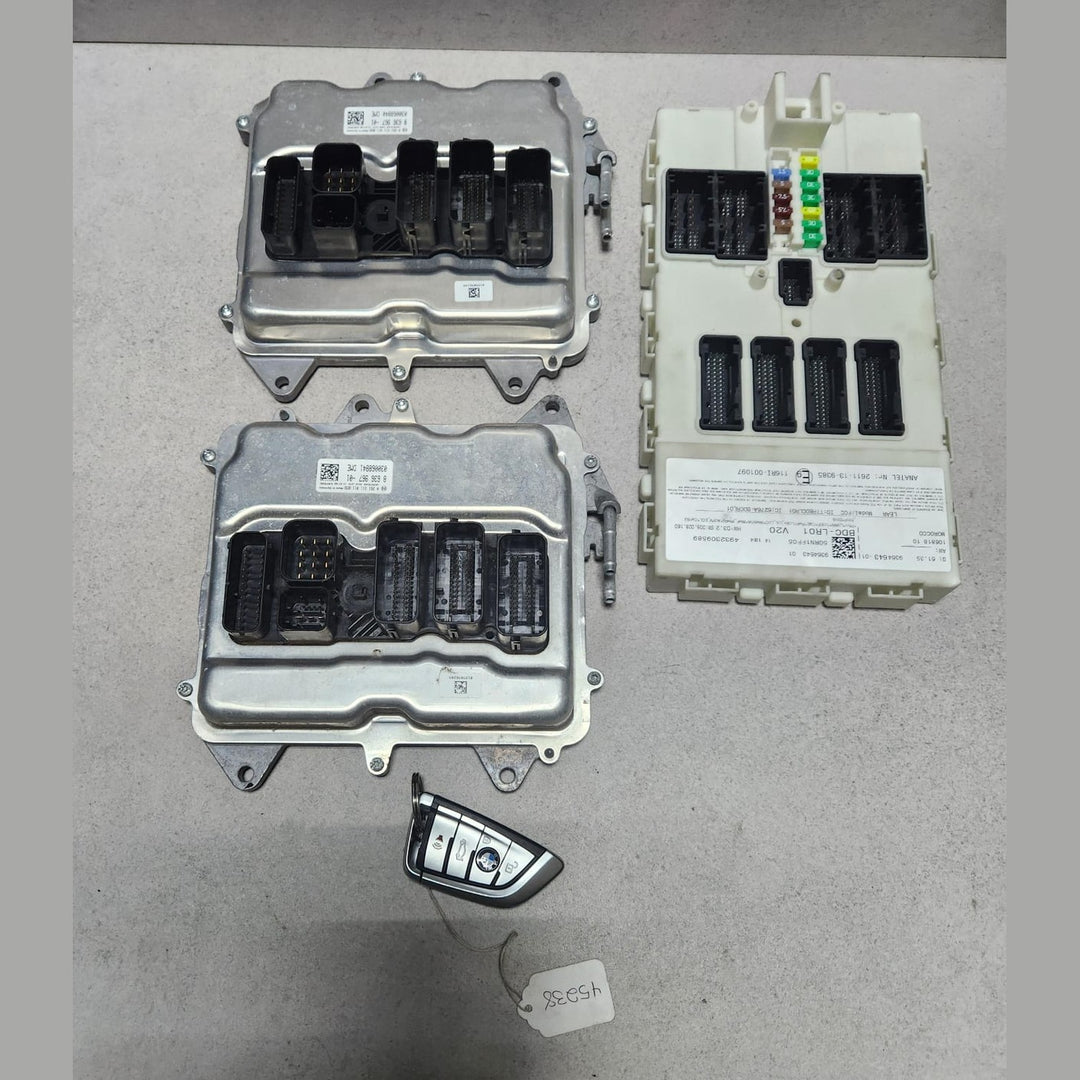 2014-2016 BMW 550i Engine Control Module 8636967 550i and X5 N63N