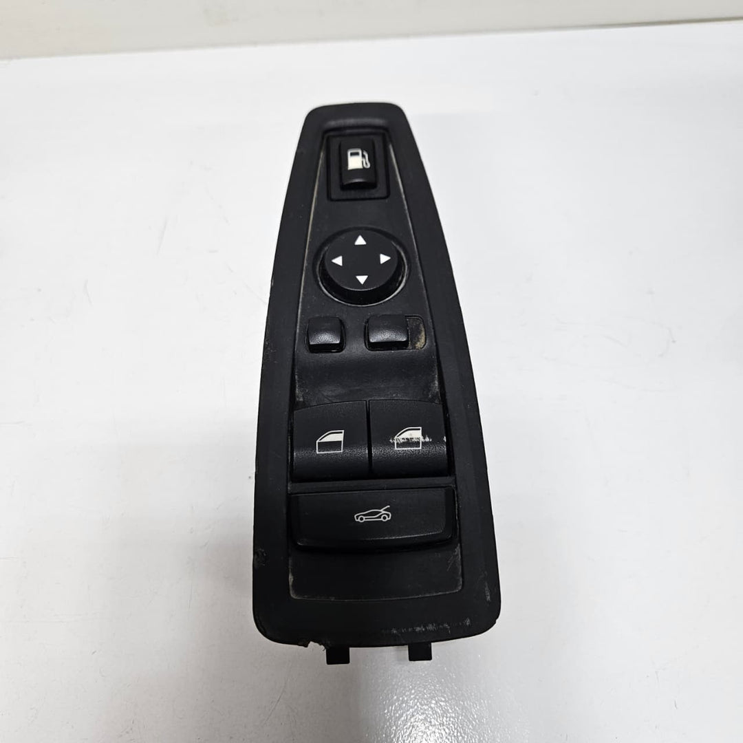 2014-2020 BMW i8 Front Left Door Master Power Window Switch 9306903 USED