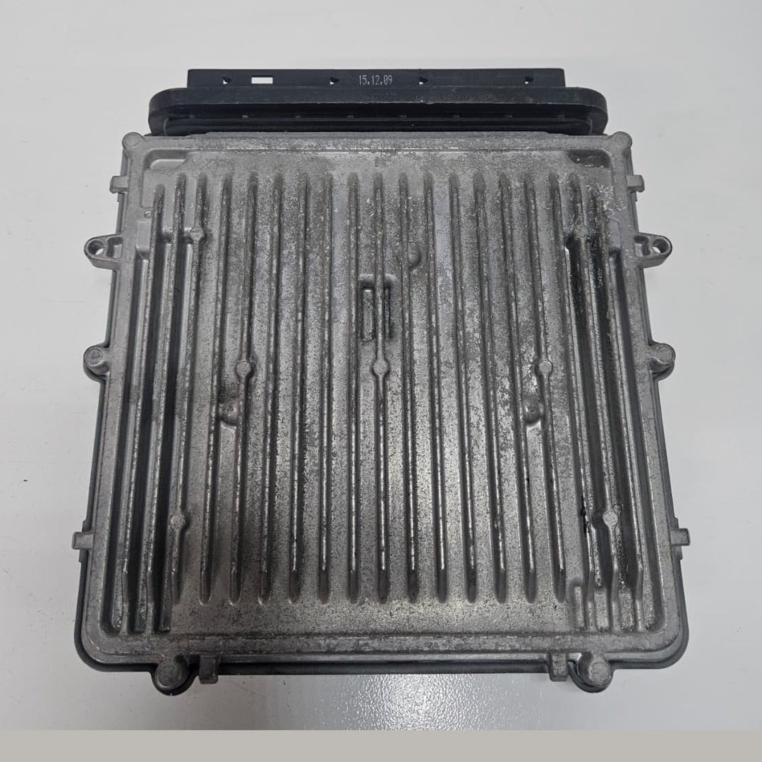 BMW 5 7 Series F07 F10 F01 F02 Engine Control Unit N57 D30A Diesel 8509757 OEM