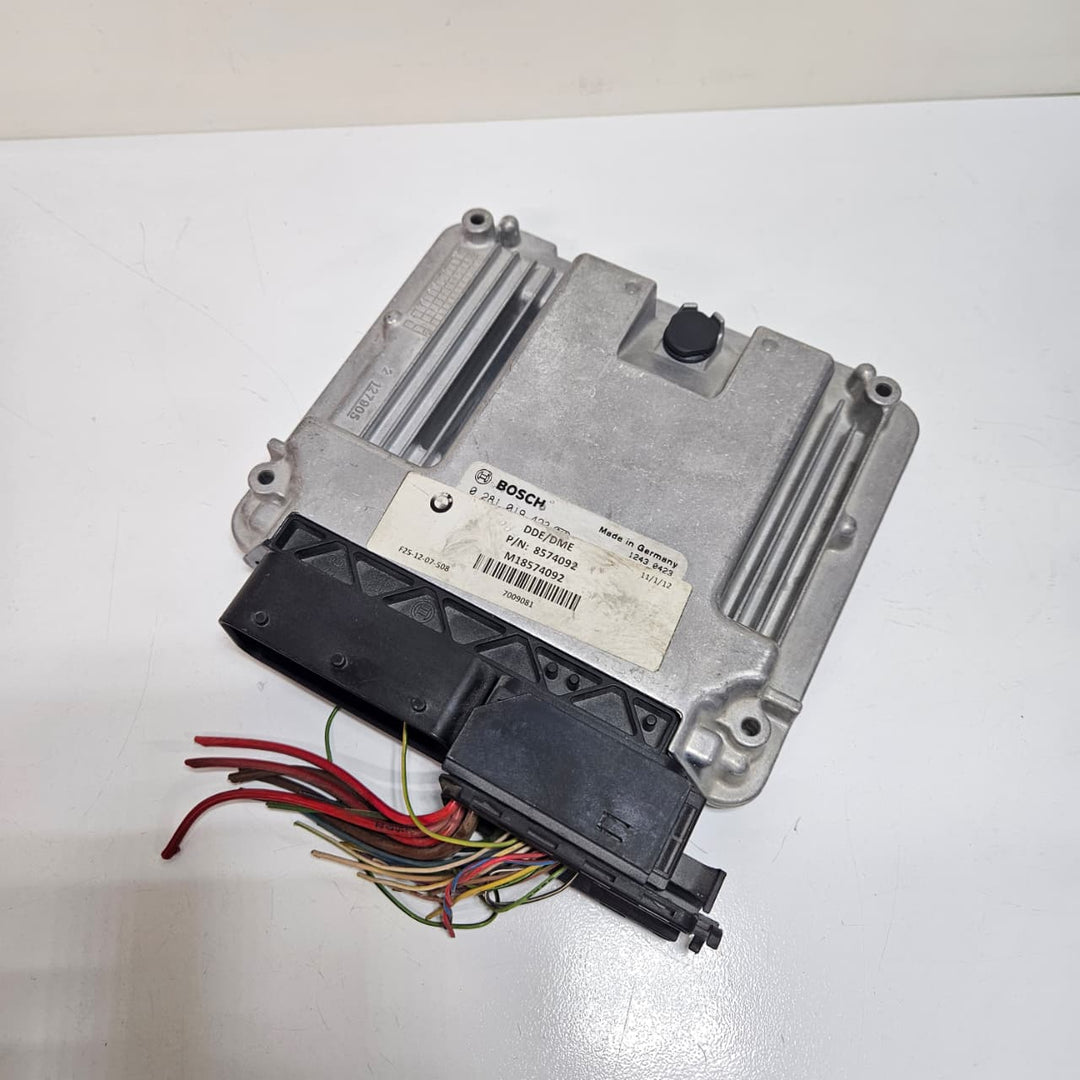 OEM BMW F10 520D Engine ECU DDE N47 BOSCH engine 8574092 USED