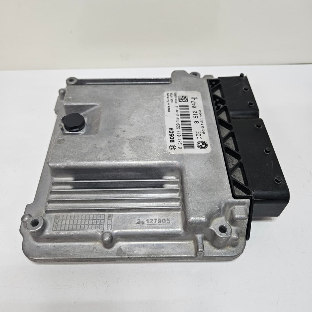 BMW 3 Series E90 320D Engine Control Unit ECU 2.0D Diesel DDE Bosch 8512047 USED