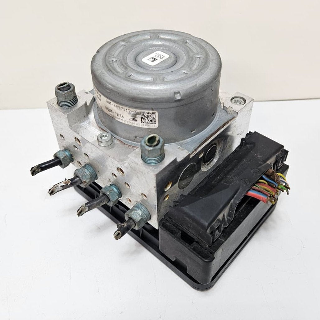 OEM BMW 1 2 3 4 Series F20, F30 F32 ABS Pump 6897114 USED