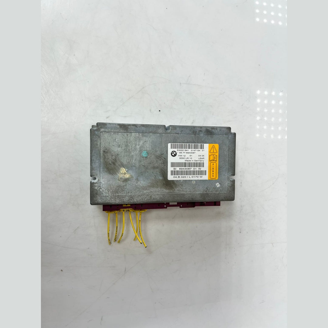 BMW E60 525i Airbag Control Gateway Module SGM SRS ECU 6943087 OEM Chassis ECM Unit