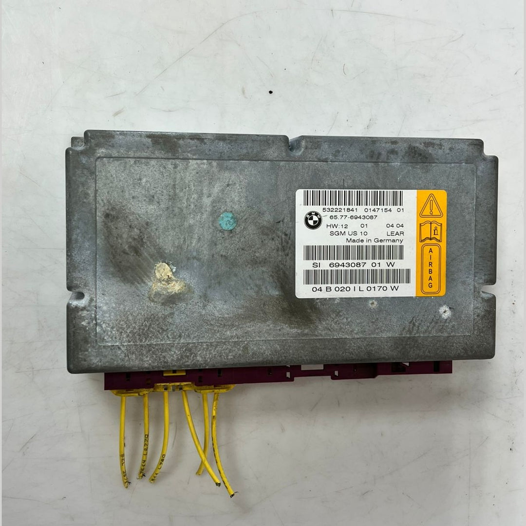 BMW E60 525i Airbag Control Gateway Module SGM SRS ECU 6943087 OEM Chassis ECM Unit