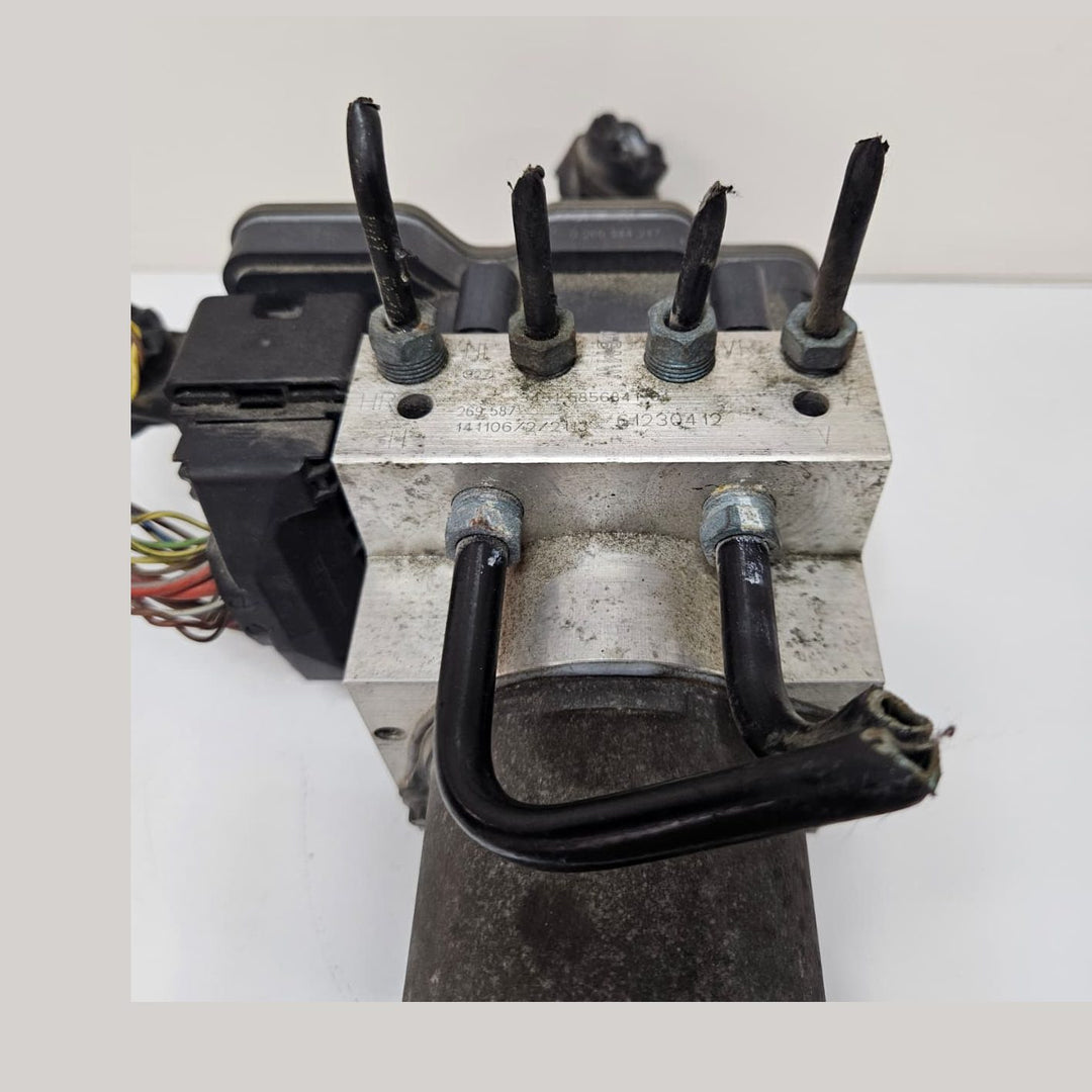 2014-2015 BMW X5 F15 and X6 F16 ABS Pump Control Module 6864790 USED
