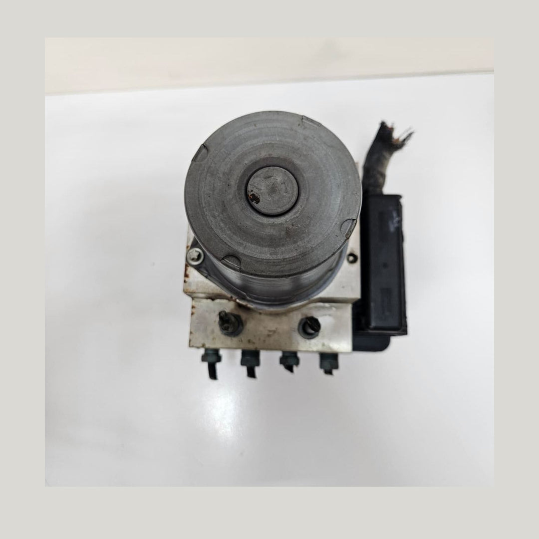BMW 5 7 Series F11 F01 F02 ABS Pump 6869402 USED