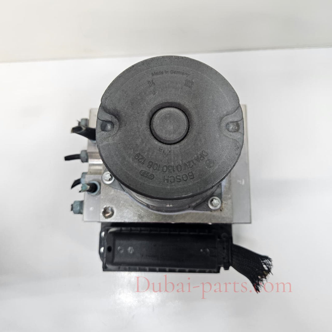2011-2012 BMW 5 Series F10 F11 535i Anti-Lock Brake System ABS Module 6799248 USED