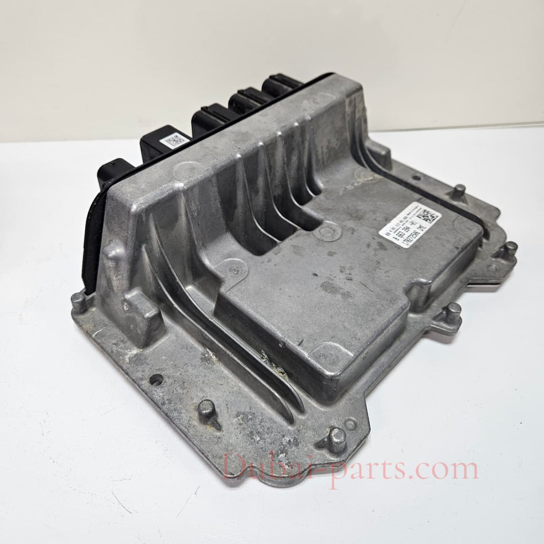 OEM BMW F30 318i Engine Control Unit B38 Bosch 8663284 OEM