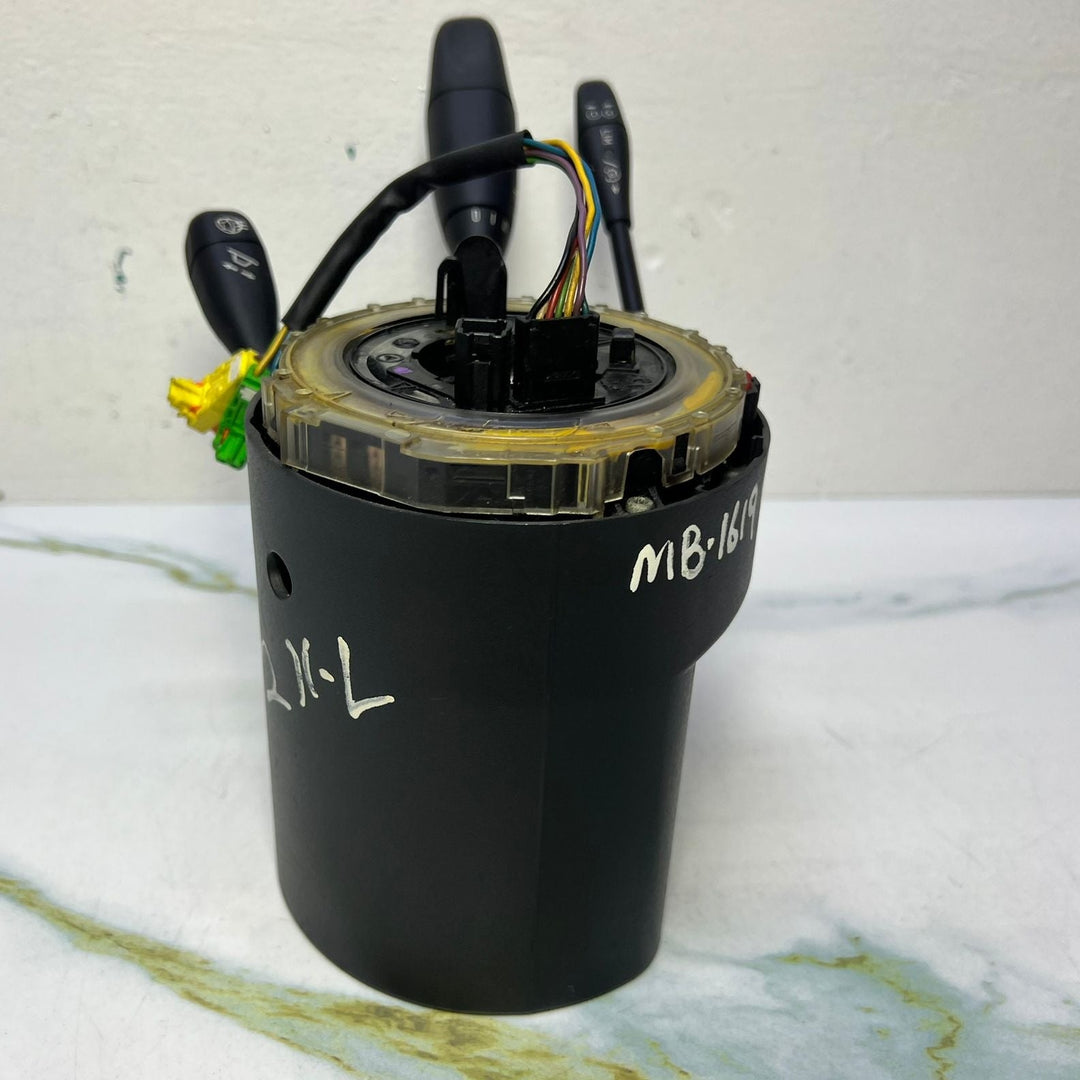 2003-2010 Mercedes-Benz W211 W171 SLK E-Class Steering Column Wiper Turn Signal Indicator Stalk/Switch A171 5408745 OEM