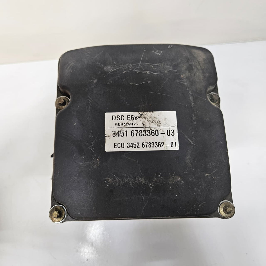 2008-2010 BMW 5 Series E60 535i 520d ABS Pump Control Module 6783360 USED