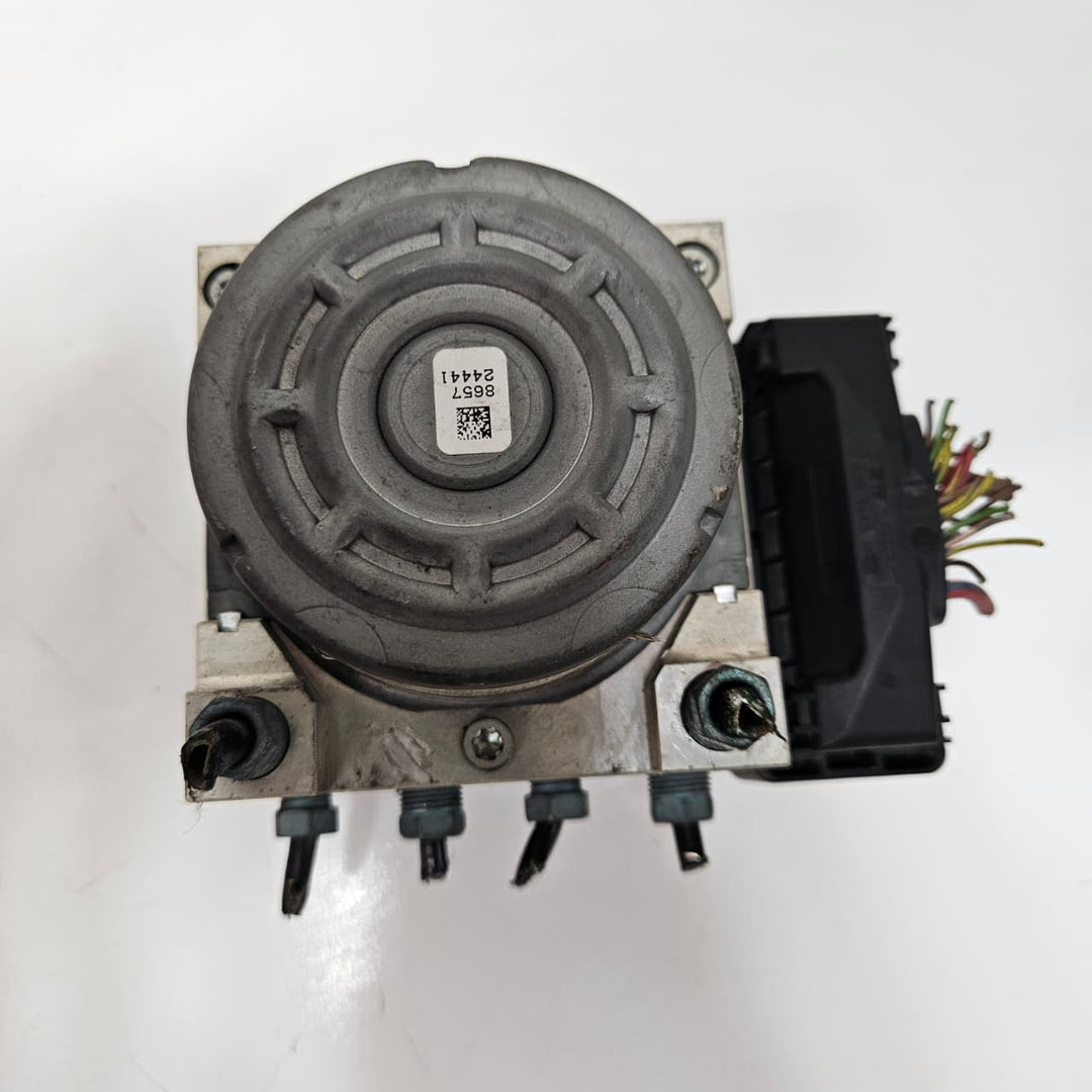 2014-2016 BMW F30 328i,328i ABS Anti-Lock Brake Pump Module 6870912 USED